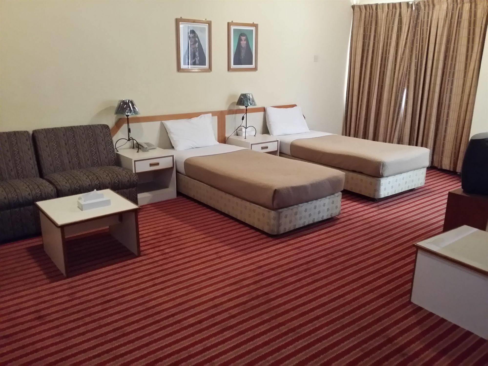 Atlas Hotel Манама Экстерьер фото